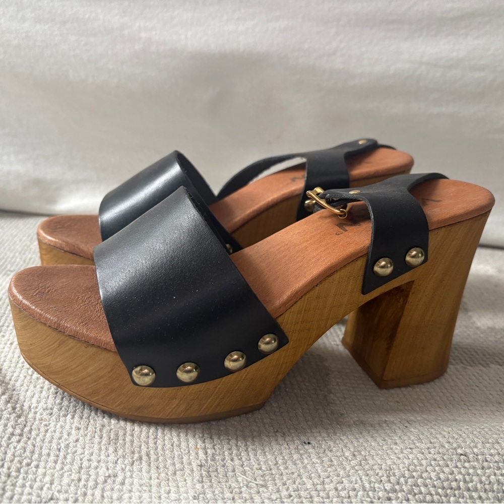 Vivian Black Leather and Wood Platform Mules